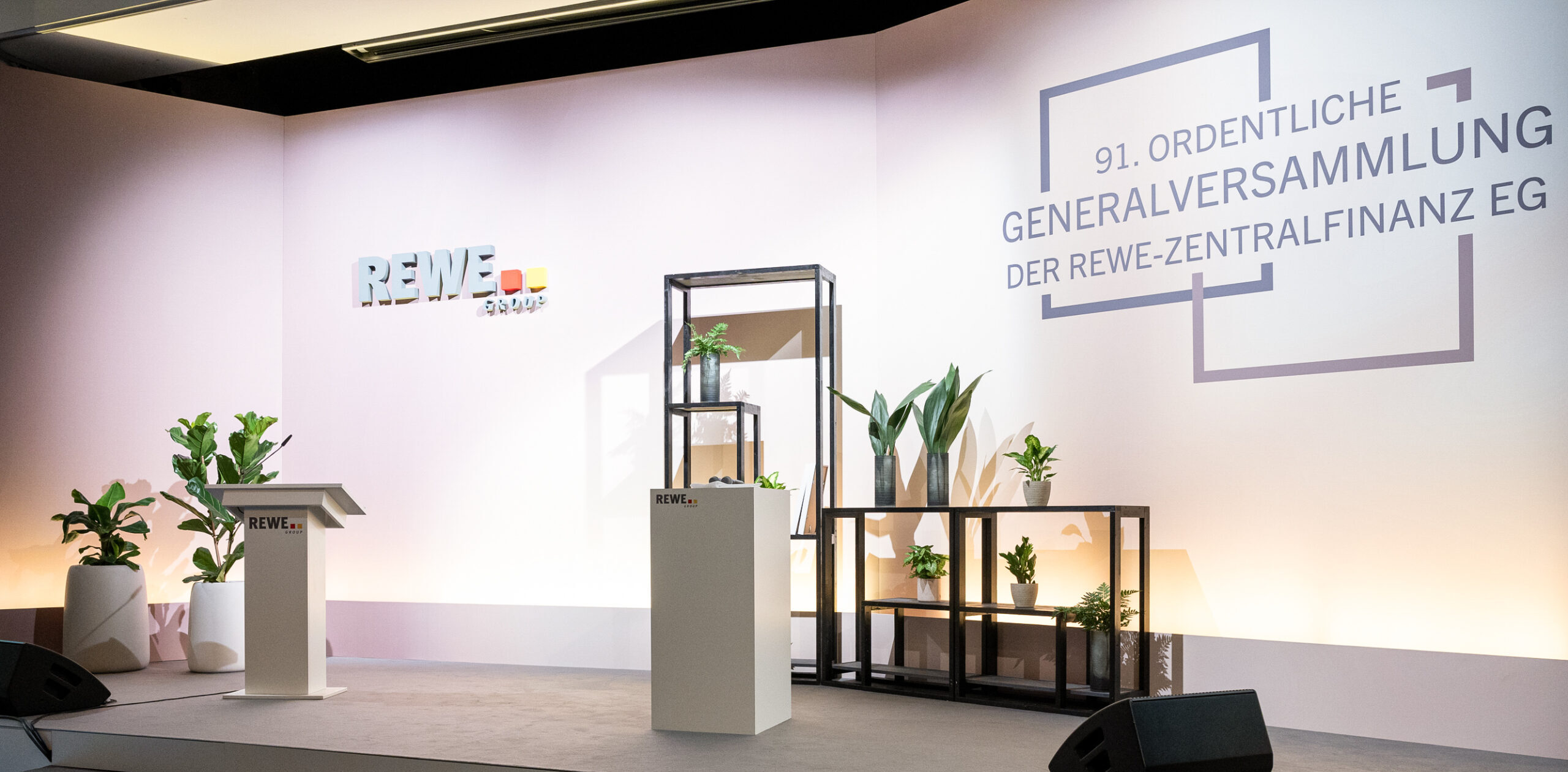 REWE 91. Ordentliche Generalversammlung Kitzbühel Bühnengestaltung
